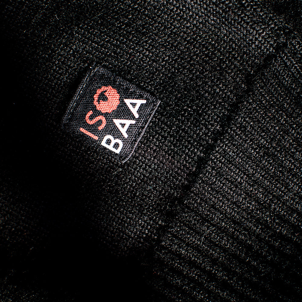 Isobaa | Mens Merino Crew Sweater (Black/Charcoal) | Everyday warmth and comfort with our superfine 12-gauge Merino wool crew neck sweater.