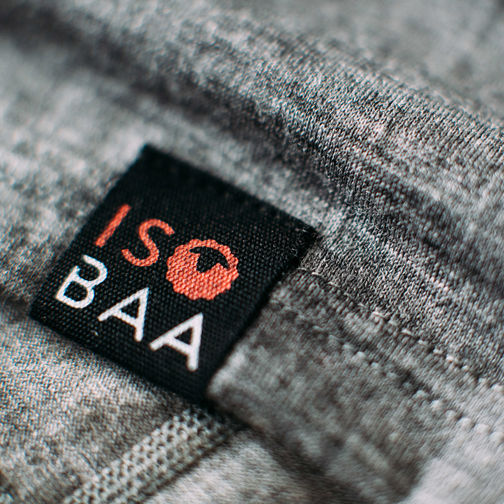 Isobaa | Merino 180 Neck Warmer (Charcoal) | Beat the winter chill with Isobaa's superfine Merino wool neck warmer.