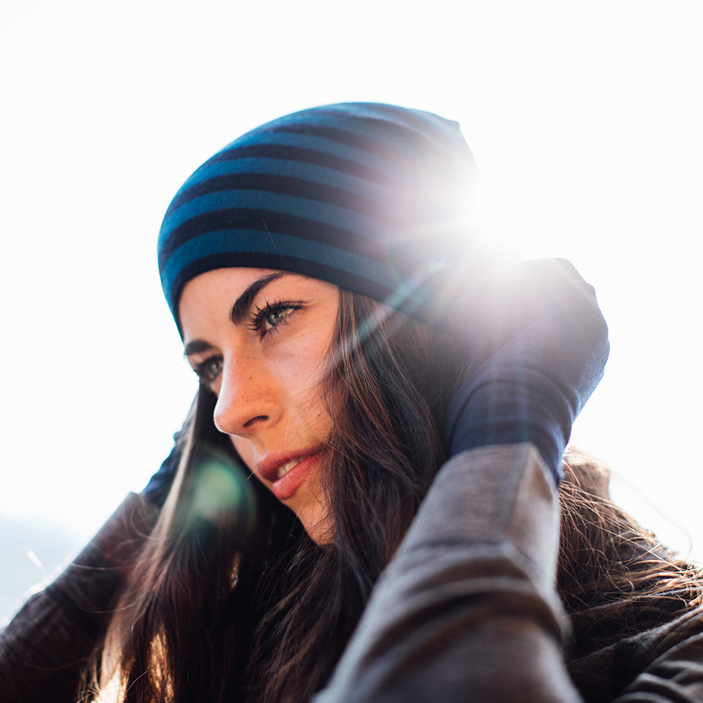 Isobaa | Merino 230 Beanie (Navy/Blue) | Isobaa's double-layered Merino beanie is your key to warmth & comfort in any season.