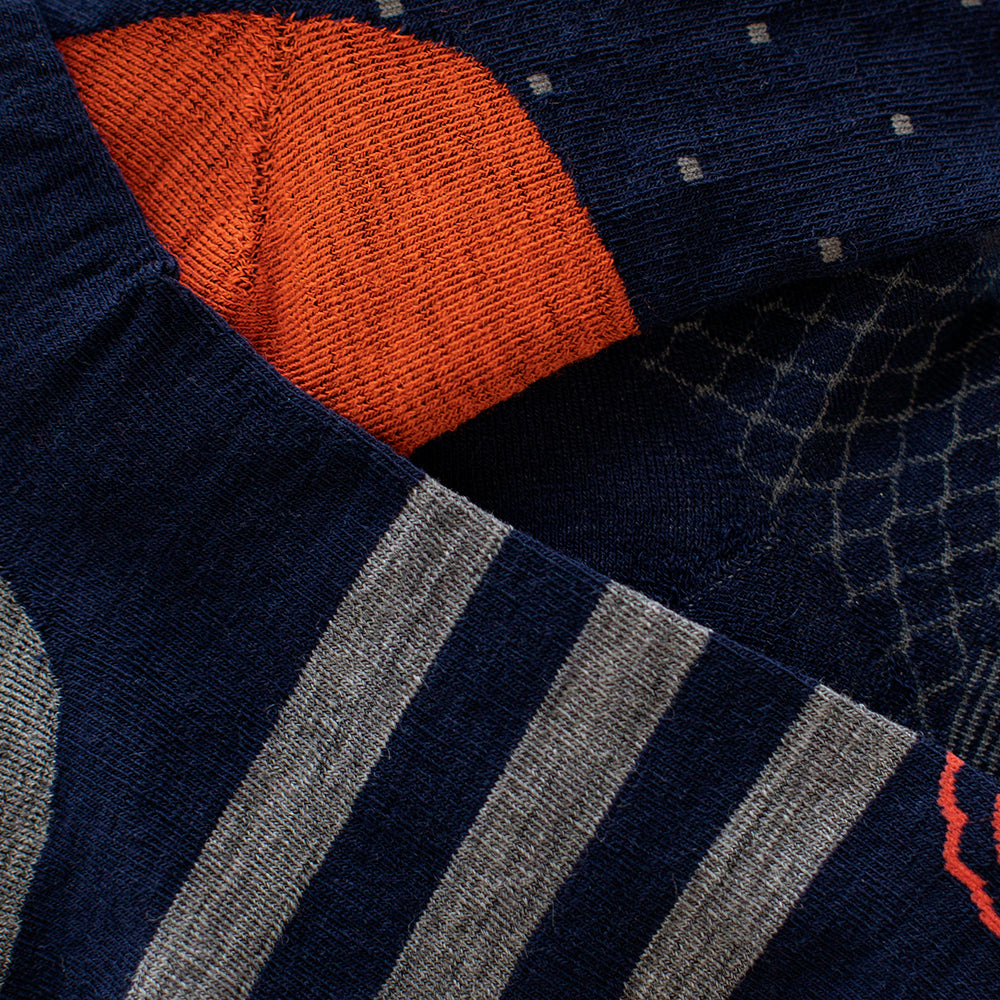 Isobaa | Merino Blend Everyday Socks (3 Pack - Navy/Charcoal) | Discover the ultimate everyday sock with Isobaa's Merino blend (3-pack).