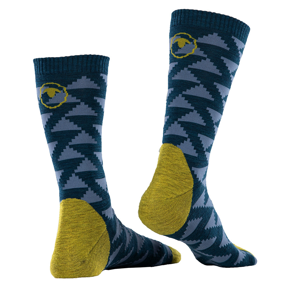 Isobaa | Merino Blend Everyday Socks (3 Pack - Petrol/Sky) | Discover the ultimate everyday sock with Isobaa's Merino blend (3-pack).