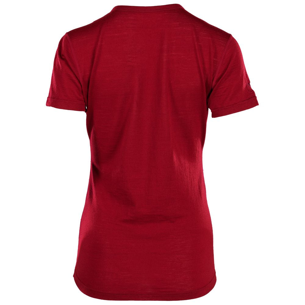 Isobaa | Womens Merino 150 Short Sleeve Crew (Red) | Gear up for performance and comfort with Isobaa's technical Merino short-sleeved top.