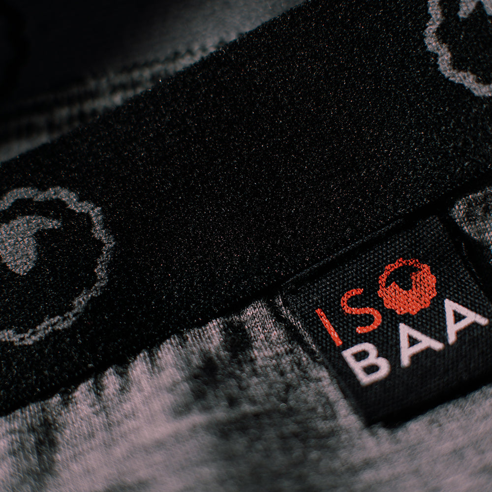 Isobaa | Womens Merino 180 Hipster Shorts (Black/Charcoal) | Conquer any activity in comfort with Isobaa's superfine Merino hipster shorts.