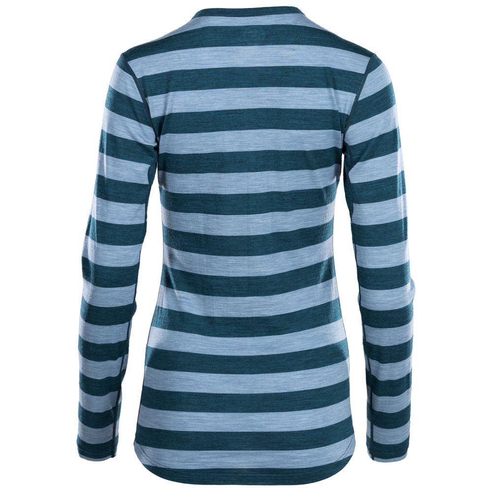 Isobaa | Womens Merino 180 Long Sleeve Crew (Petrol/Sky) | Get outdoors with the ultimate Merino wool long-sleeve top.