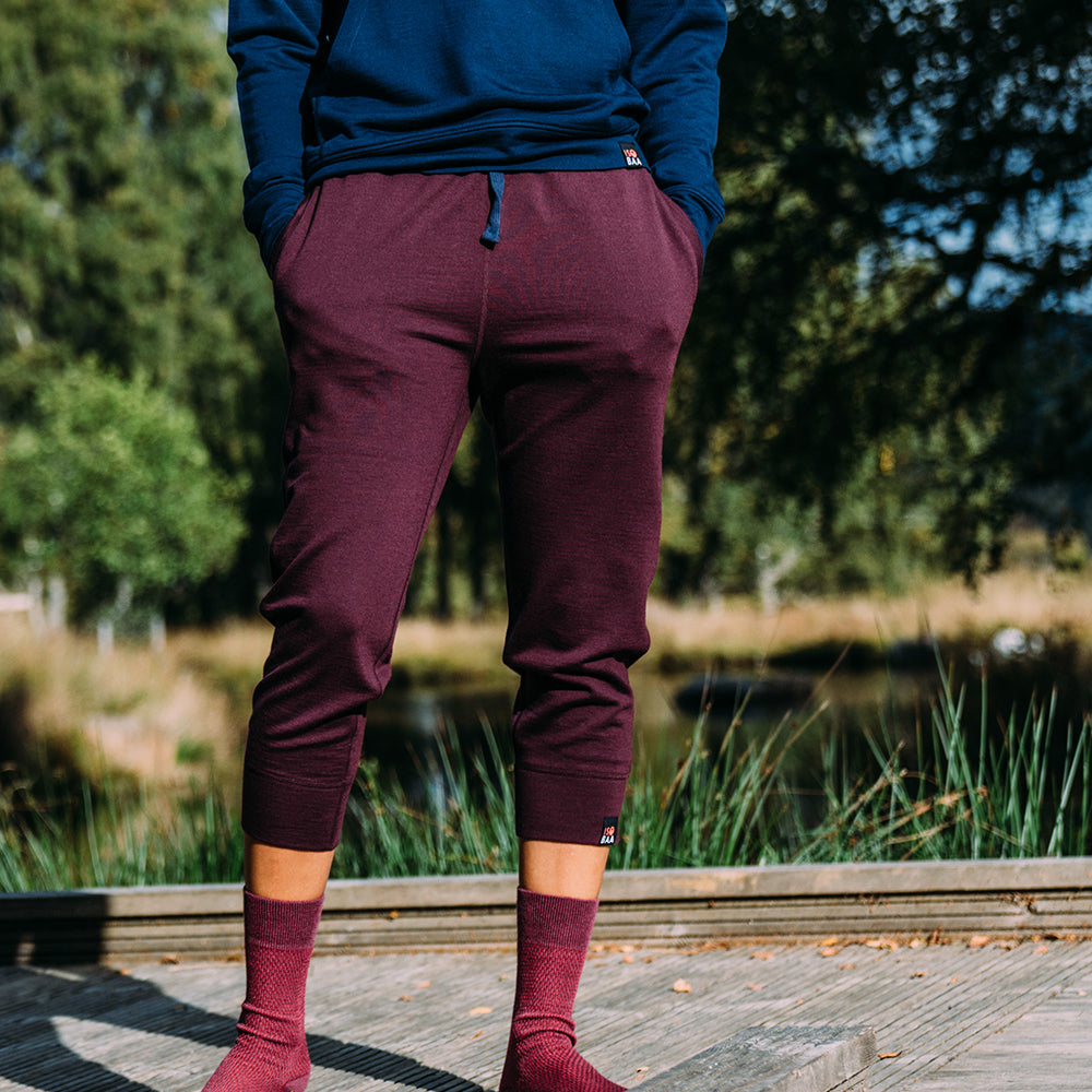 Isobaa | Womens Merino 260 Lounge Cuffed 3/4 Joggers (Wine/Navy) | Ultimate comfort and performance with our superfine Merino cropped joggers. | Model: Micah