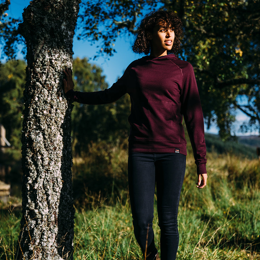 Isobaa | Womens Merino 260 Lounge Hoodie (Wine/Navy) | Experience the best in comfort and performance with our midweight 260gm Merino wool pullover hoodie.