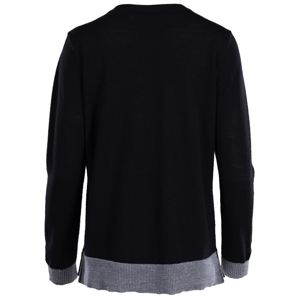 Isobaa | Womens Merino Crew Sweater (Black/Charcoal) | Everyday warmth and comfort with our superfine 12-gauge Merino wool crew neck sweater.