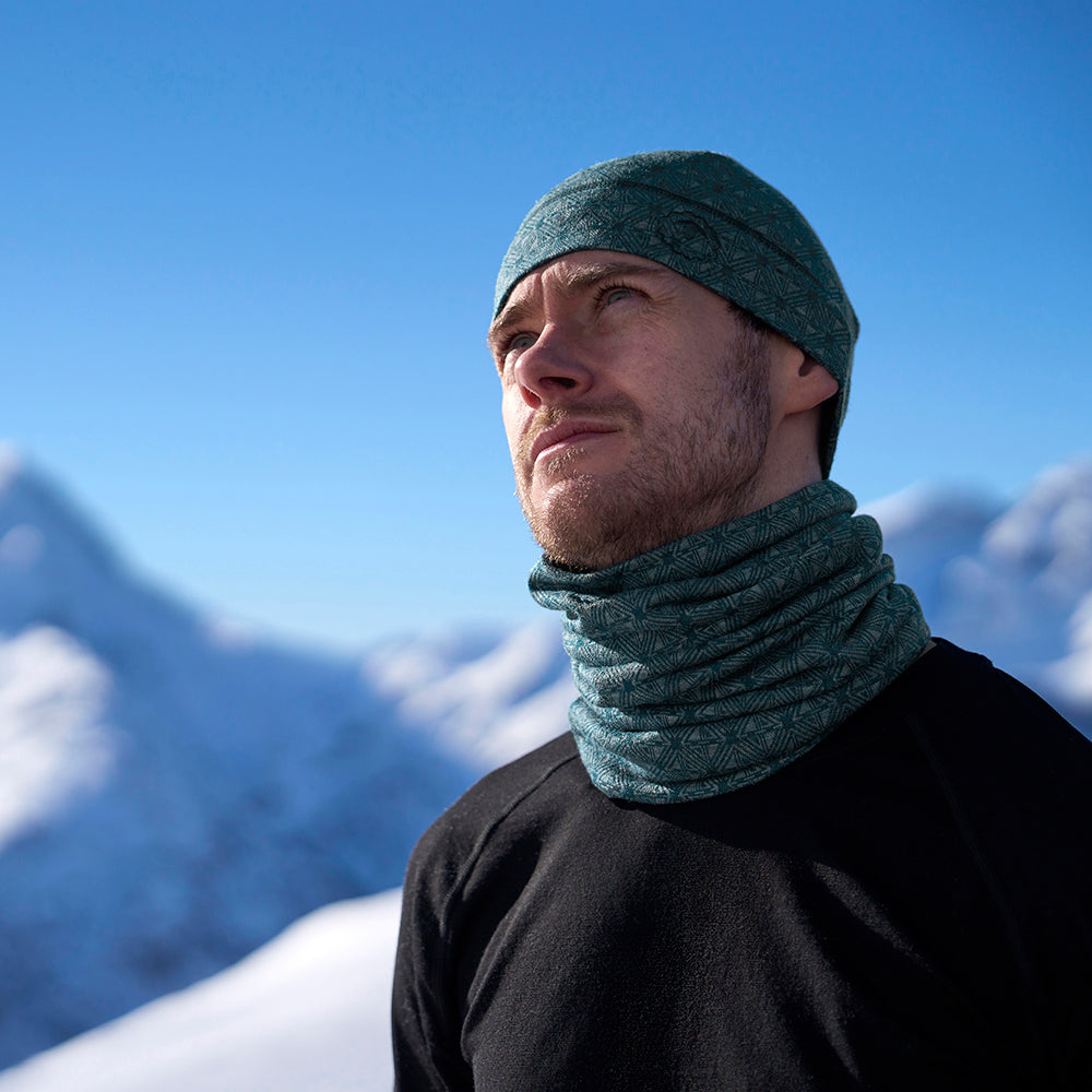 Isobaa Merino Blend 250 Geometric Jacquard Beanie (Petrol/Ocean)
