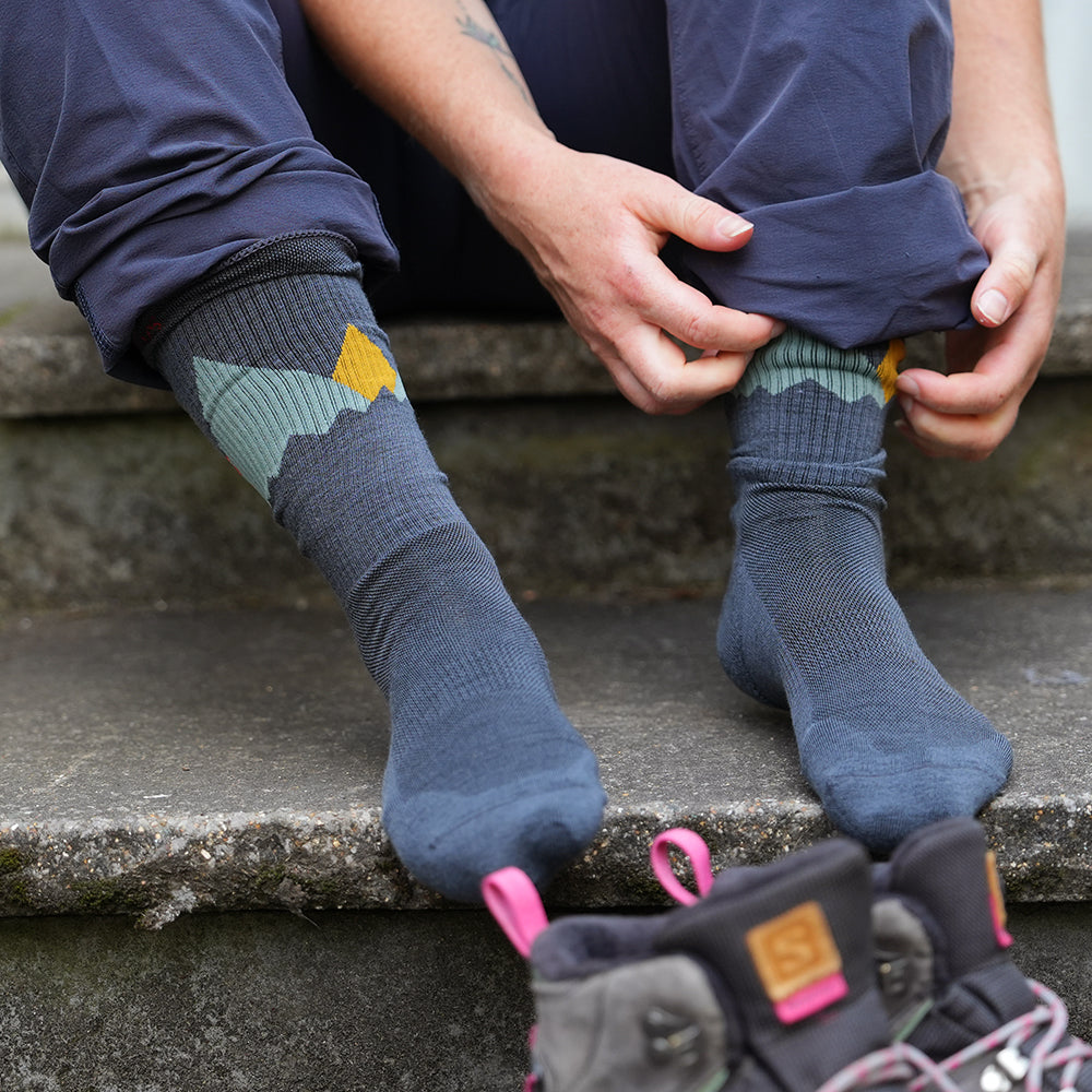 Isobaa Merino Blend Geo Mountain Hiking Socks (3 Pack - Multi)