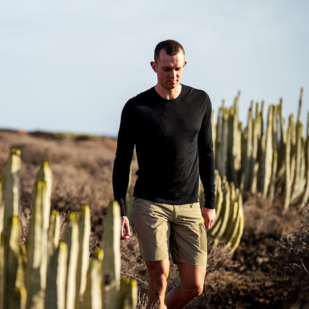 Mens 120 Ultrafine LS Crew (Black) | Model: Barnaby