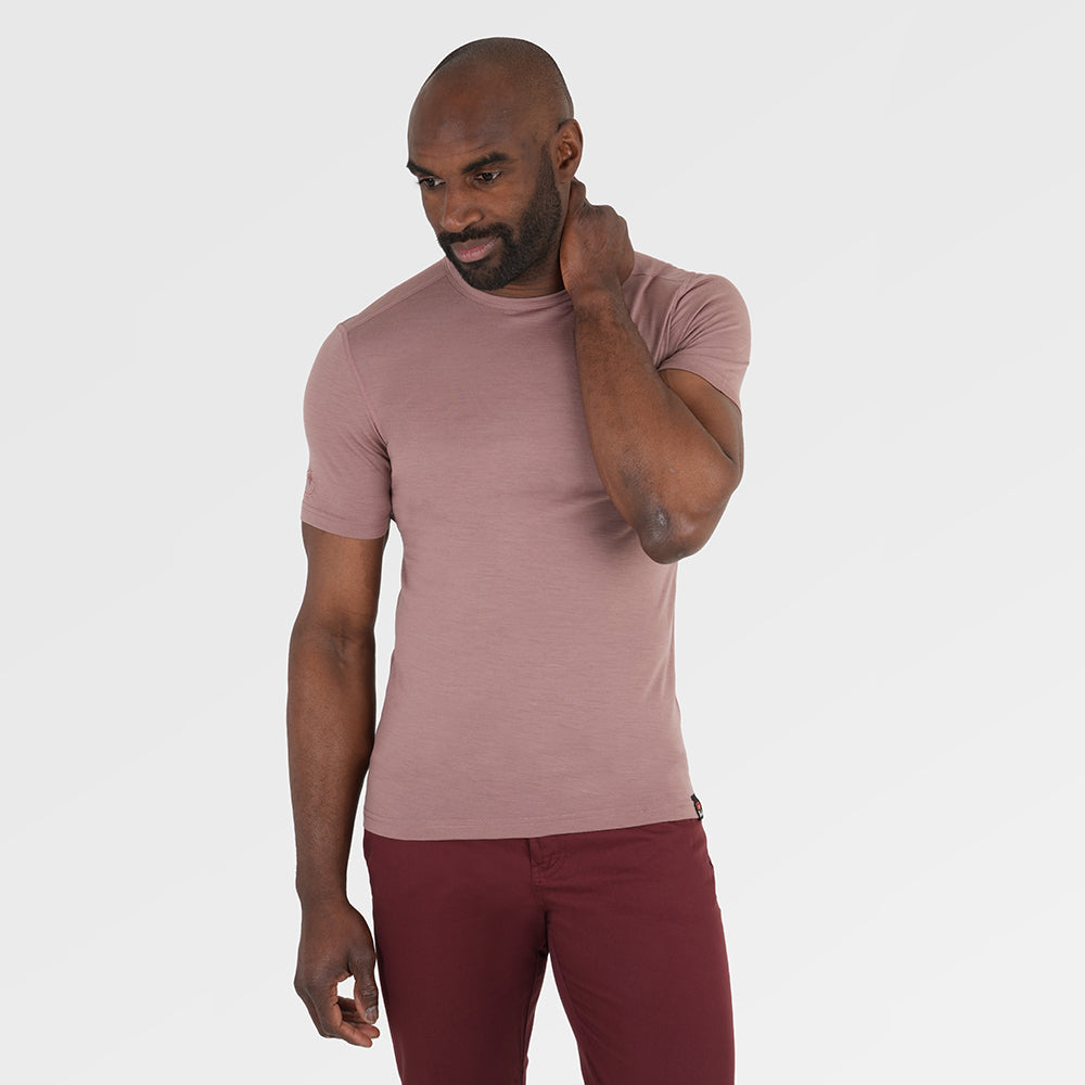 Mens Merino 150 Short Sleeve Crew (Burlwood) | Model: Michael