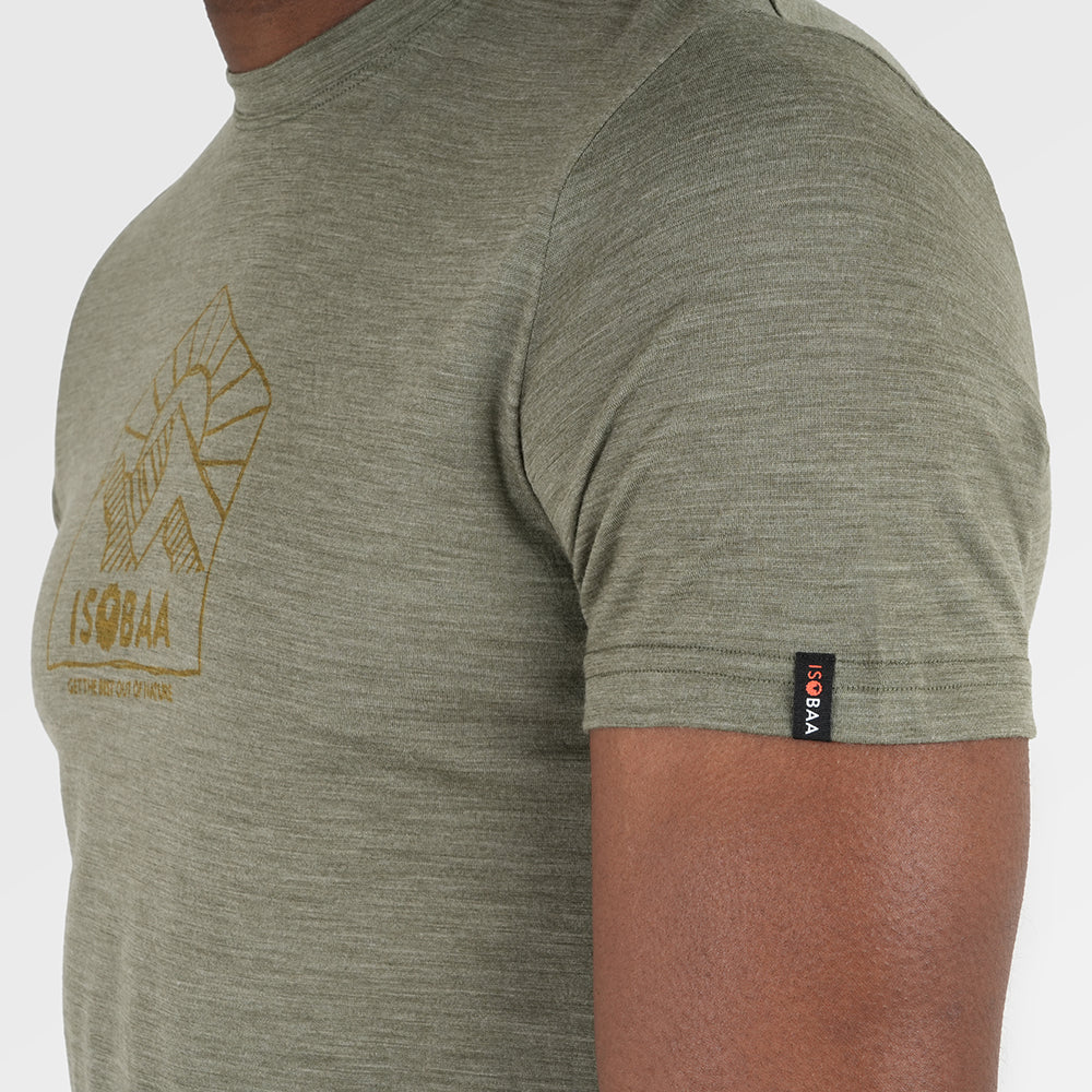 Mens Merino 150 Sketched Sunset Tee (Olive/Dull Gold)