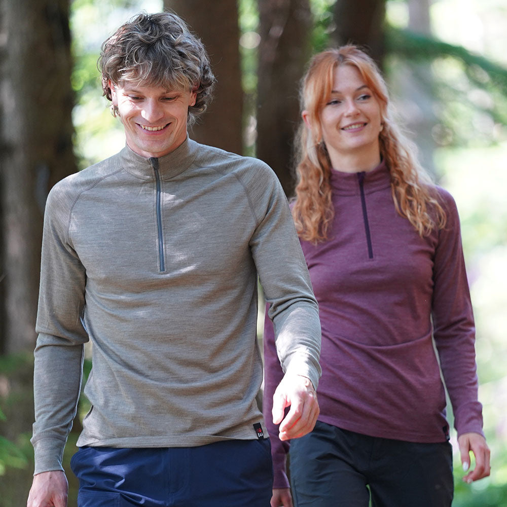 Isobaa Mens Merino 200 Long Sleeve Zip Neck (Truffle Melange/Smoke) | Model: Inigo
