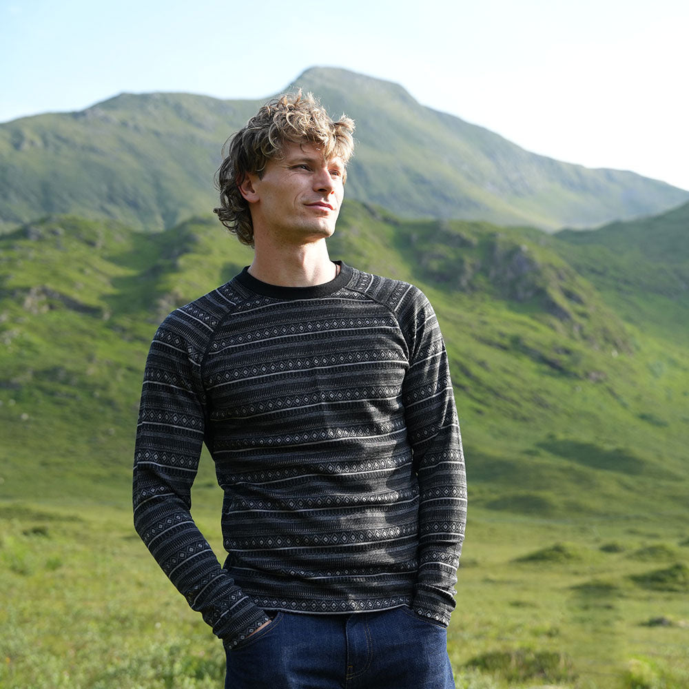 Mens Merino Blend 250 Fairisle Jacquard Long Sleeve Crew (Black/Smoke/Charcoal) | Model: Inigo