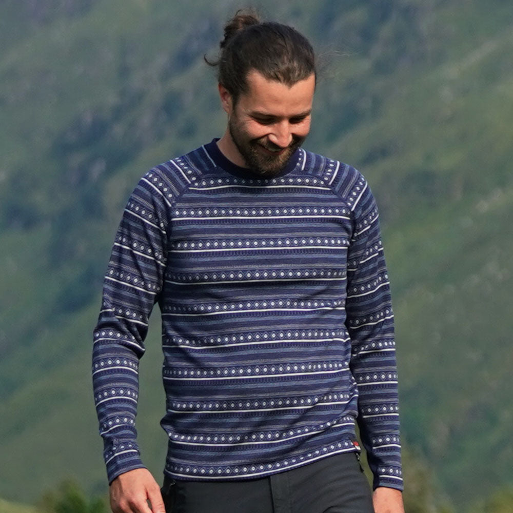Mens Merino Blend 250 Fairisle Jacquard Long Sleeve Crew (Navy/Denim/Cloud) | Model: Seb