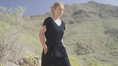 Womens 180 Reversible Dress (Black) | align: 45% 20% | Model: IsabelC
