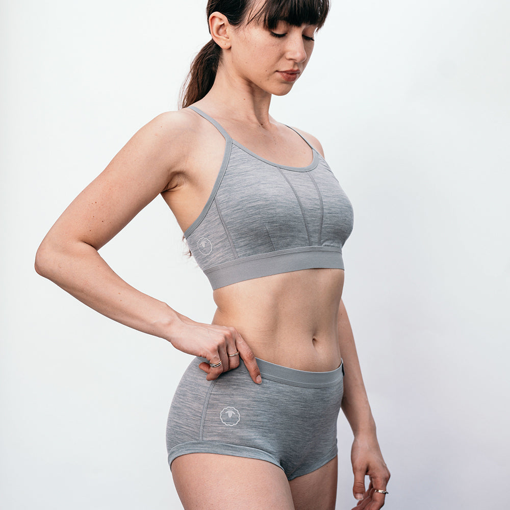 Womens Merino Blend 160 Crop Top (Cloud Melange) | Model: SS25-1