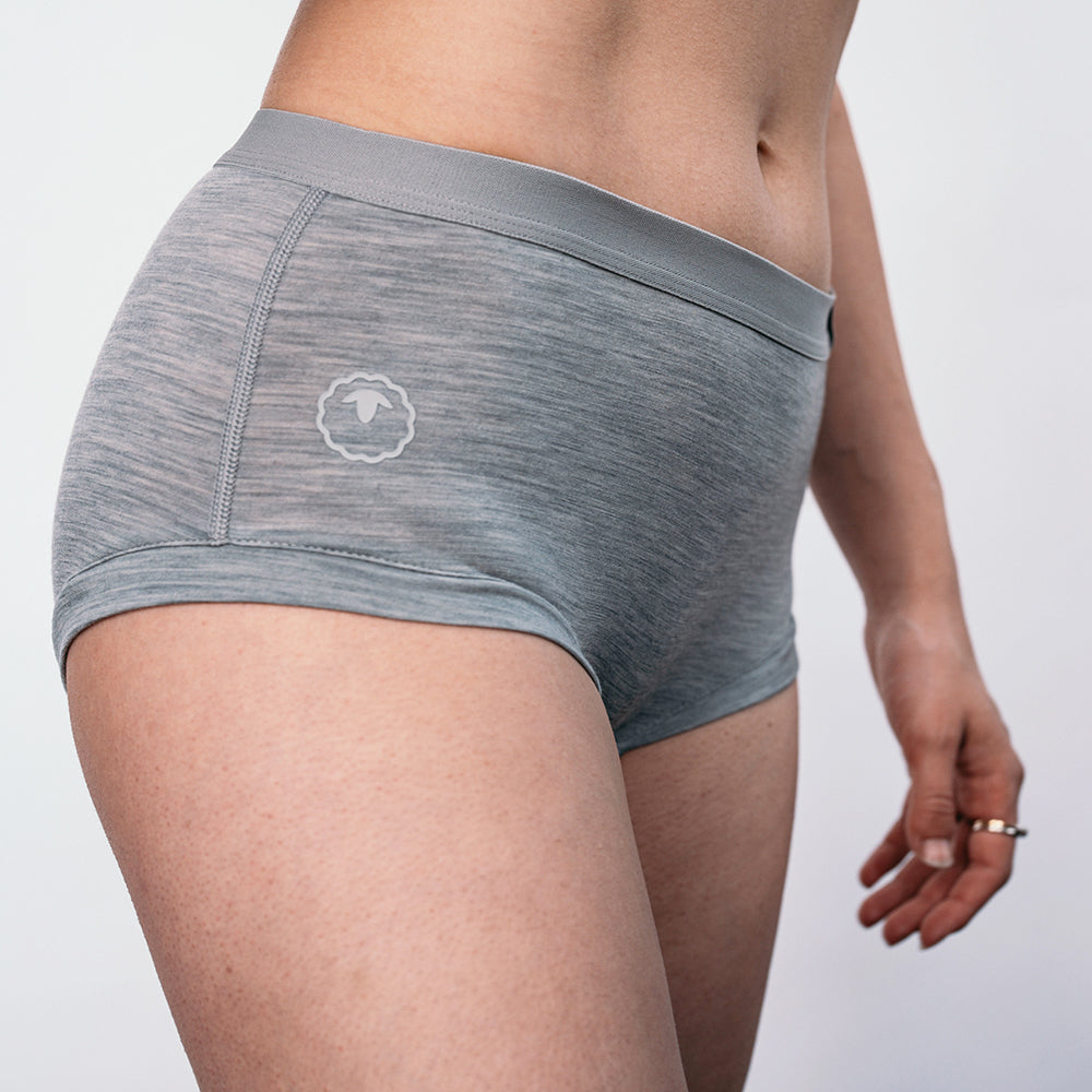 Womens Merino Blend 160 Hipster Knickers (Cloud Melange) | Model: SS25-1