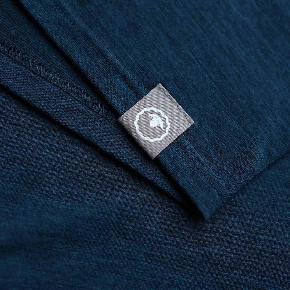 Isobaa | Mens Merino Blend 160 PJ Henley (Petrol) | Relax with our superfine Merino blend Henley.