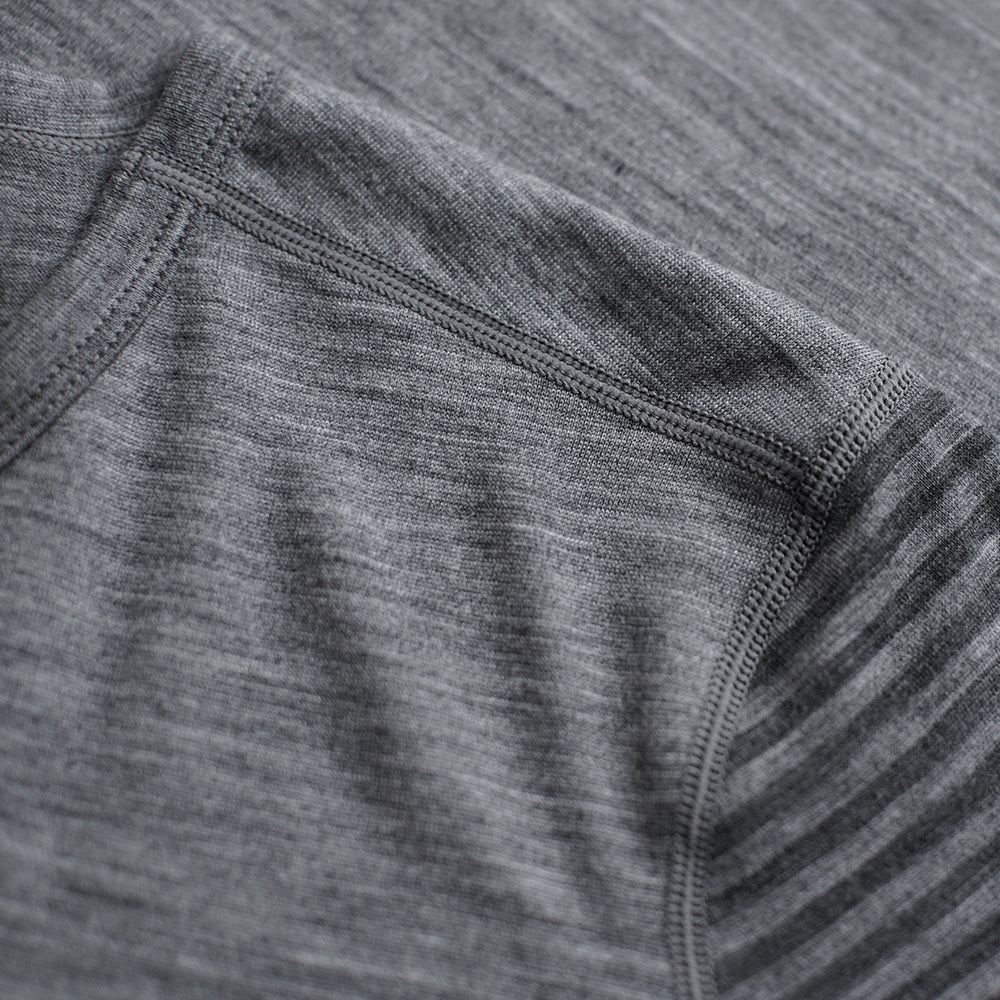 Isobaa | Womens Merino 180 Long Sleeve Crew (Stripe Charcoal/Smoke) | Get outdoors with the ultimate Merino wool long-sleeve top.