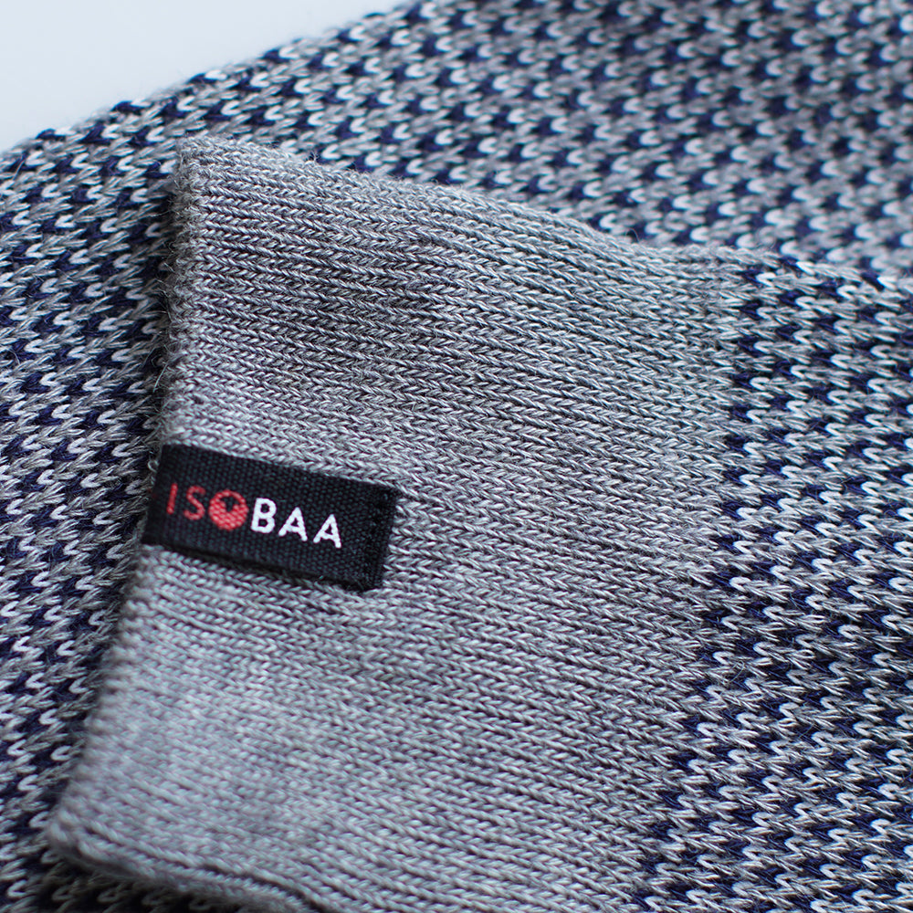 Isobaa | Merino Blend Moss Stitch Socks (Charcoal/Navy) | Isobaa's Merino blend moss-stitch socks are a must-have addition to your sock drawer with their cosy texture and natural Merino wool benefits.