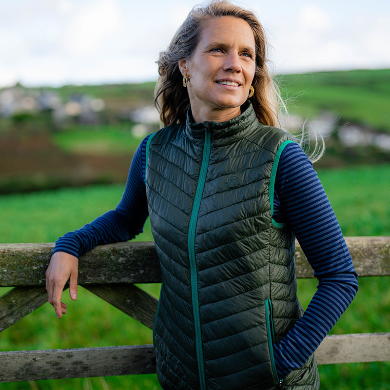 Isobaa | Womens Merino Wool Insulated Gilet (Forest/Green) | Fight the chill with our innovative Merino gilet.