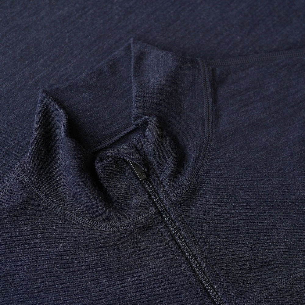 Isobaa | Mens IsoSoft 240 Zip Neck (Navy) | Gear up for the outdoors with Isobaa's ultimate Merino zip top.