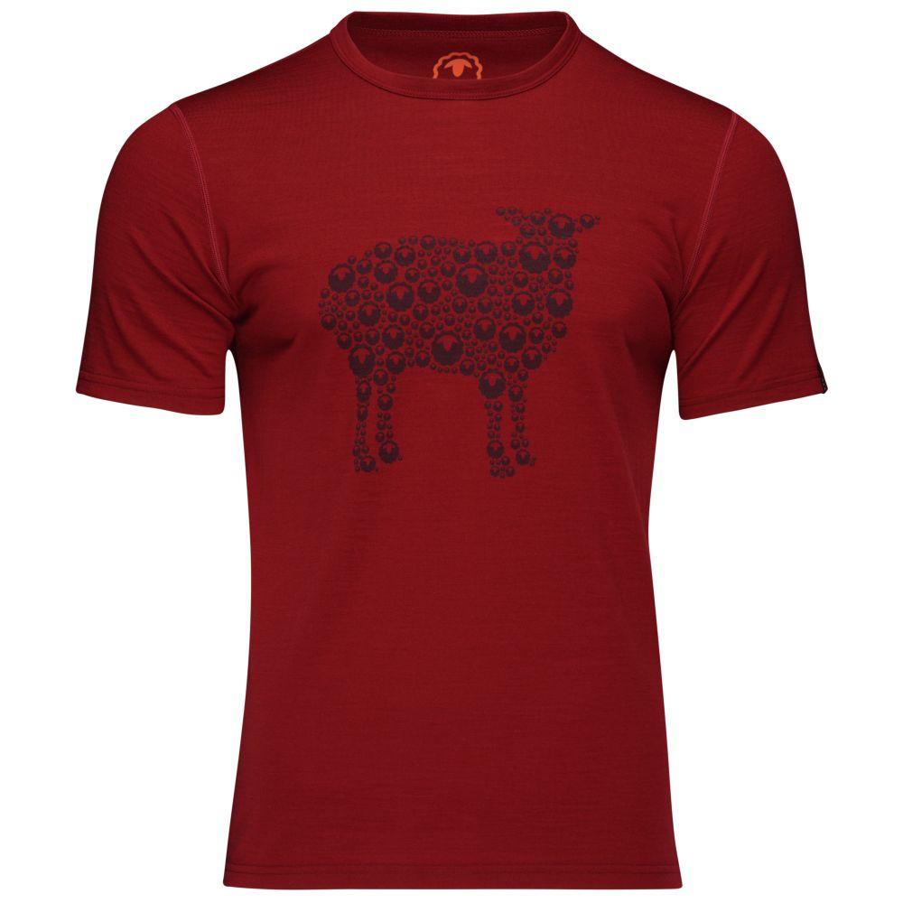 Isobaa | Mens Merino 150 Sheep Tee (Red) | Gear up for everyday adventures in Isobaa's superfine Merino Tee.