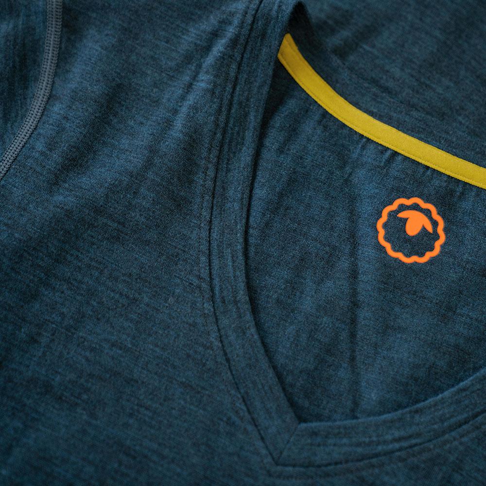 Isobaa | Mens Merino 150 V-Neck Tee (Petrol) | Embark on new adventures with Isobaa's superfine Merino V-neck Tee.