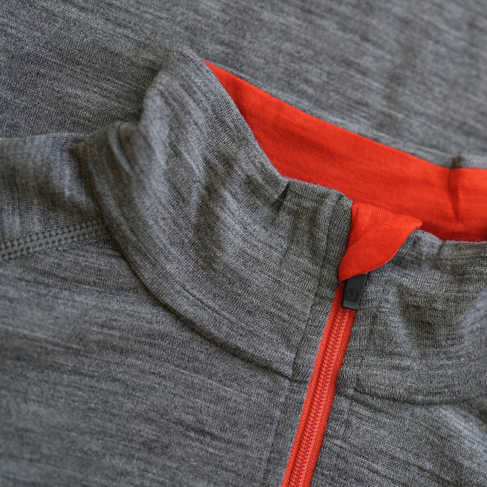 Isobaa - Mens Merino 200 Long Sleeve Zip Neck (Charcoal)