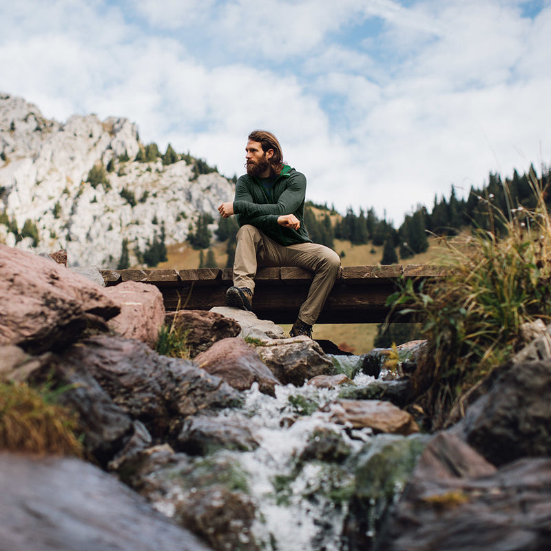 Isobaa | Mens Merino 260 Casual Hoodie (Forest) | The best in warmth and versatility: Isobaa 260gm midweight Merino wool hoodie.