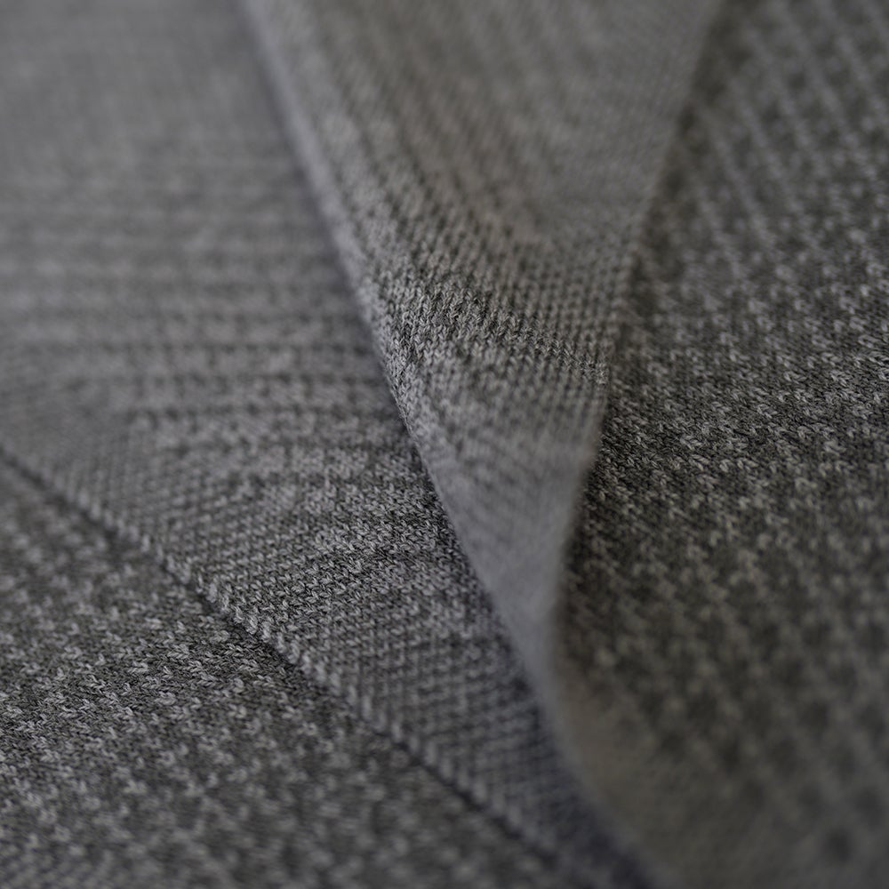 Merino Jacquard Shawl (Charcoal/Smoke) | Isobaa