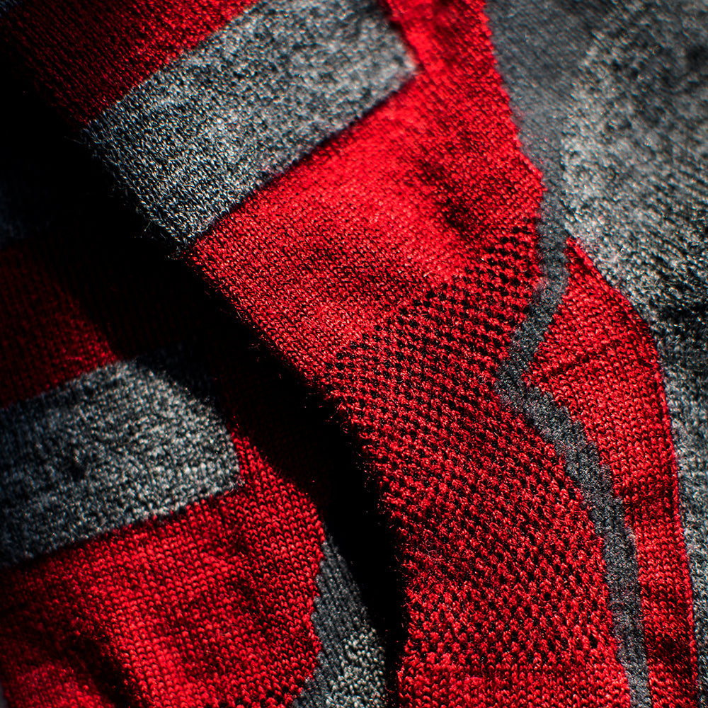 Isobaa | Merino Blend Ski Socks (Red/Smoke) | Dominate the slopes with Isobaa's mid-weight Merino blend ski socks.