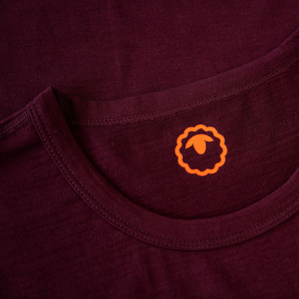 Womens Merino 150 Pack Light Tee (Wine) | Isobaa