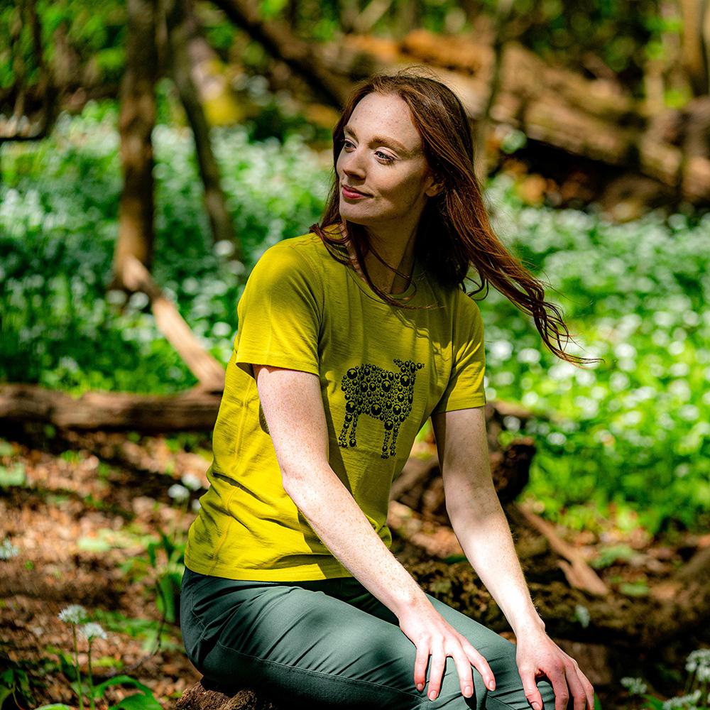 Isobaa | Womens Merino 150 Sheep Tee (Lime) | Gear up for everyday adventures in Isobaa's superfine Merino Tee.