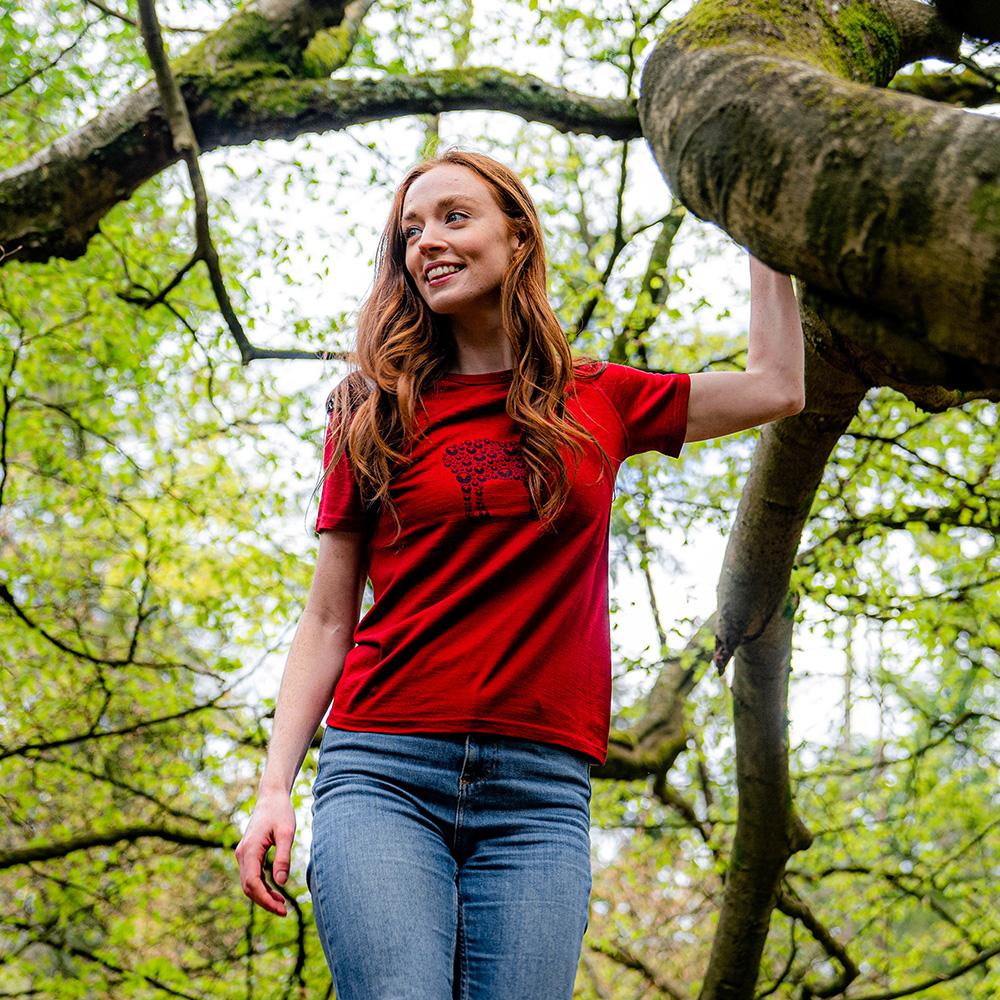 Isobaa | Womens Merino 150 Sheep Tee (Red) | Gear up for everyday adventures in Isobaa's superfine Merino Tee.