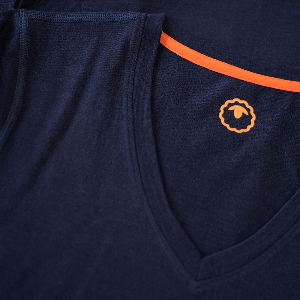 Womens Merino 150 V-Neck Tee (Navy) | Isobaa