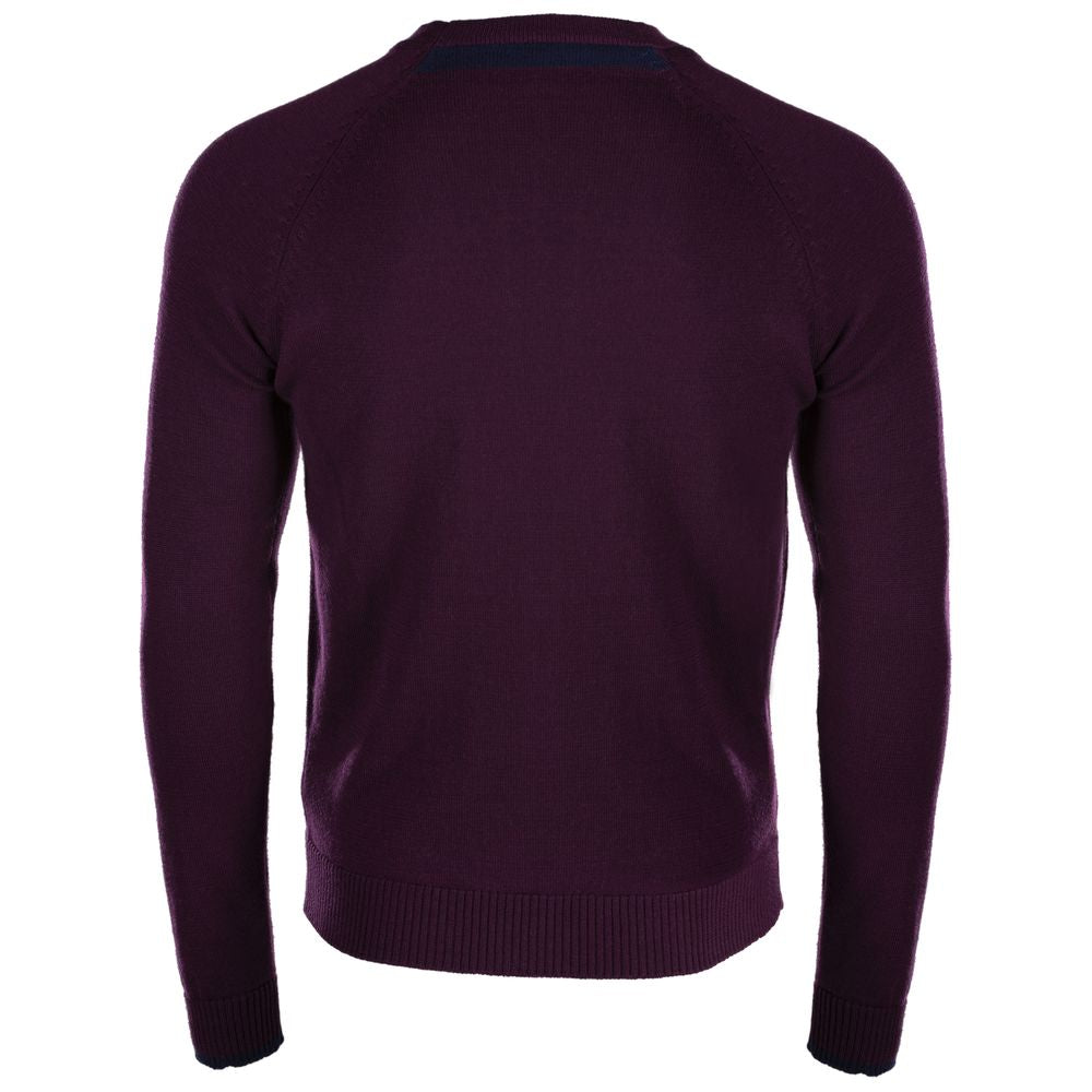 Isobaa | Mens Merino Crew Sweater (Wine/Navy) | Everyday warmth and comfort with our superfine 12-gauge Merino wool crew neck sweater.