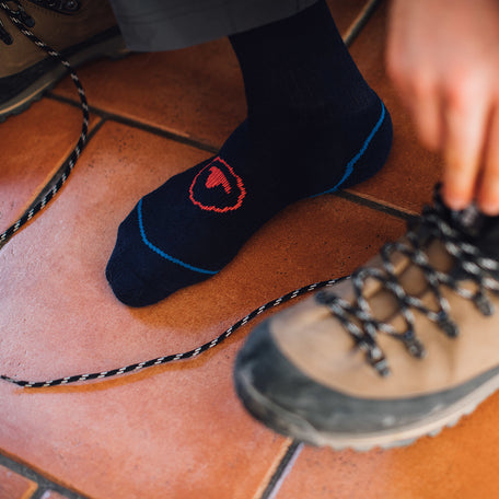 Isobaa | Merino Blend Hiking Socks (3 Pack - Navy/Blue) | Discover the ultimate hiking sock with Isobaa's mid-weight Merino blend (3-pack).