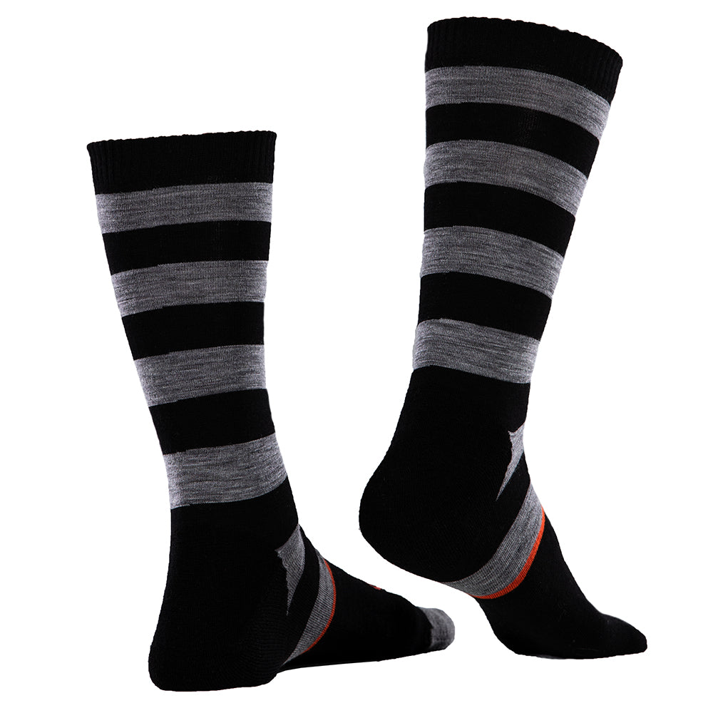 Isobaa | Merino Blend Everyday Socks (3 Pack - Black/Charcoal) | Discover the ultimate everyday sock with Isobaa's Merino blend (3-pack).