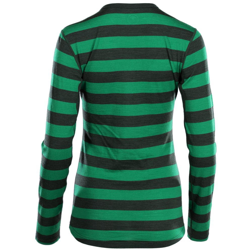 Isobaa | Womens Merino 180 Long Sleeve Crew (Forest/Green) | Get outdoors with the ultimate Merino wool long-sleeve top.